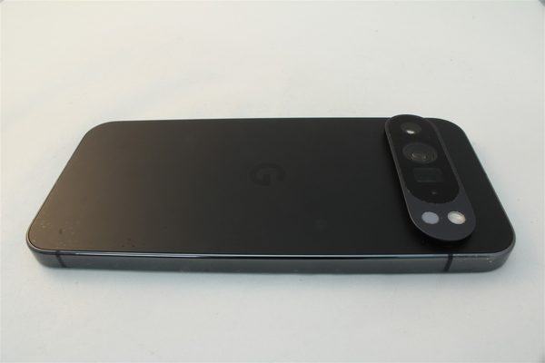 Pixel 9 Pro XL in Black, cosmetic grade A