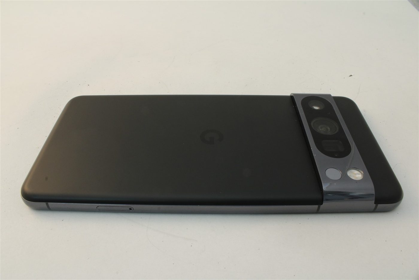 Pixel 8 Pro in Black