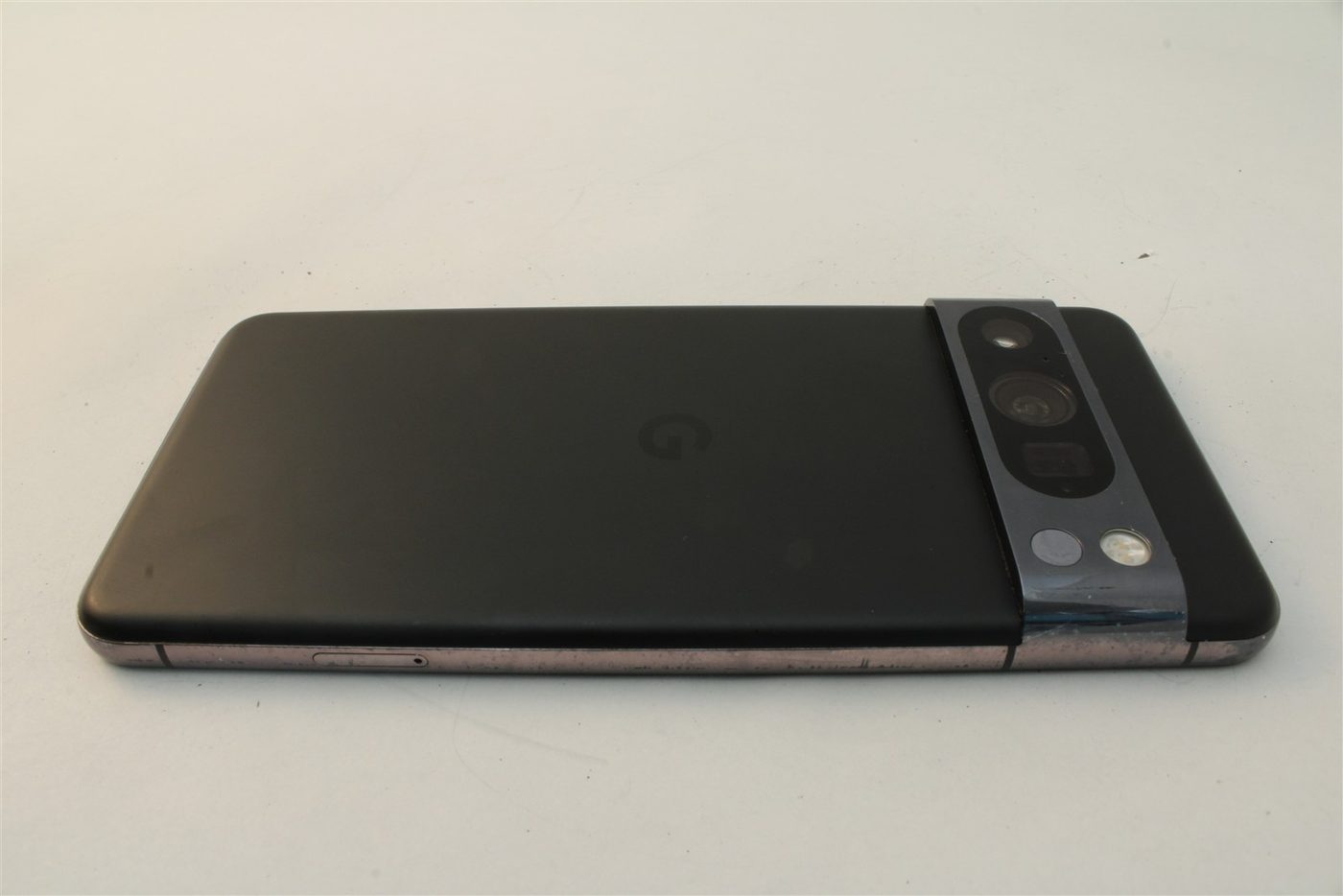 Pixel 8 Pro in Black
