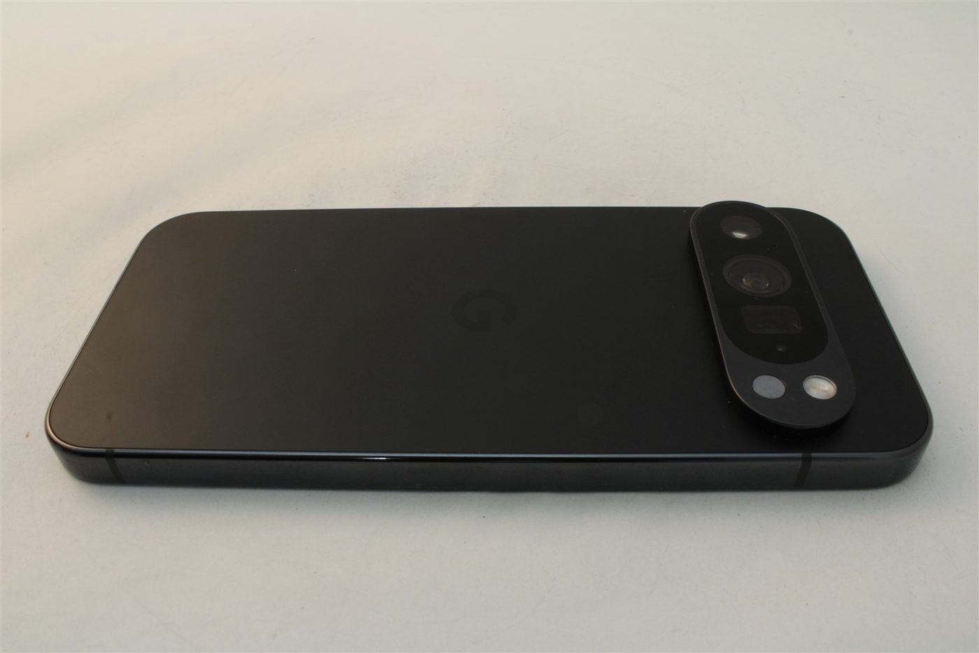 Pixel 9 Pro in Black