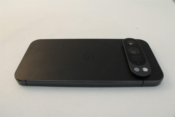 Pixel 9 Pro in Black, cosmetic grade A