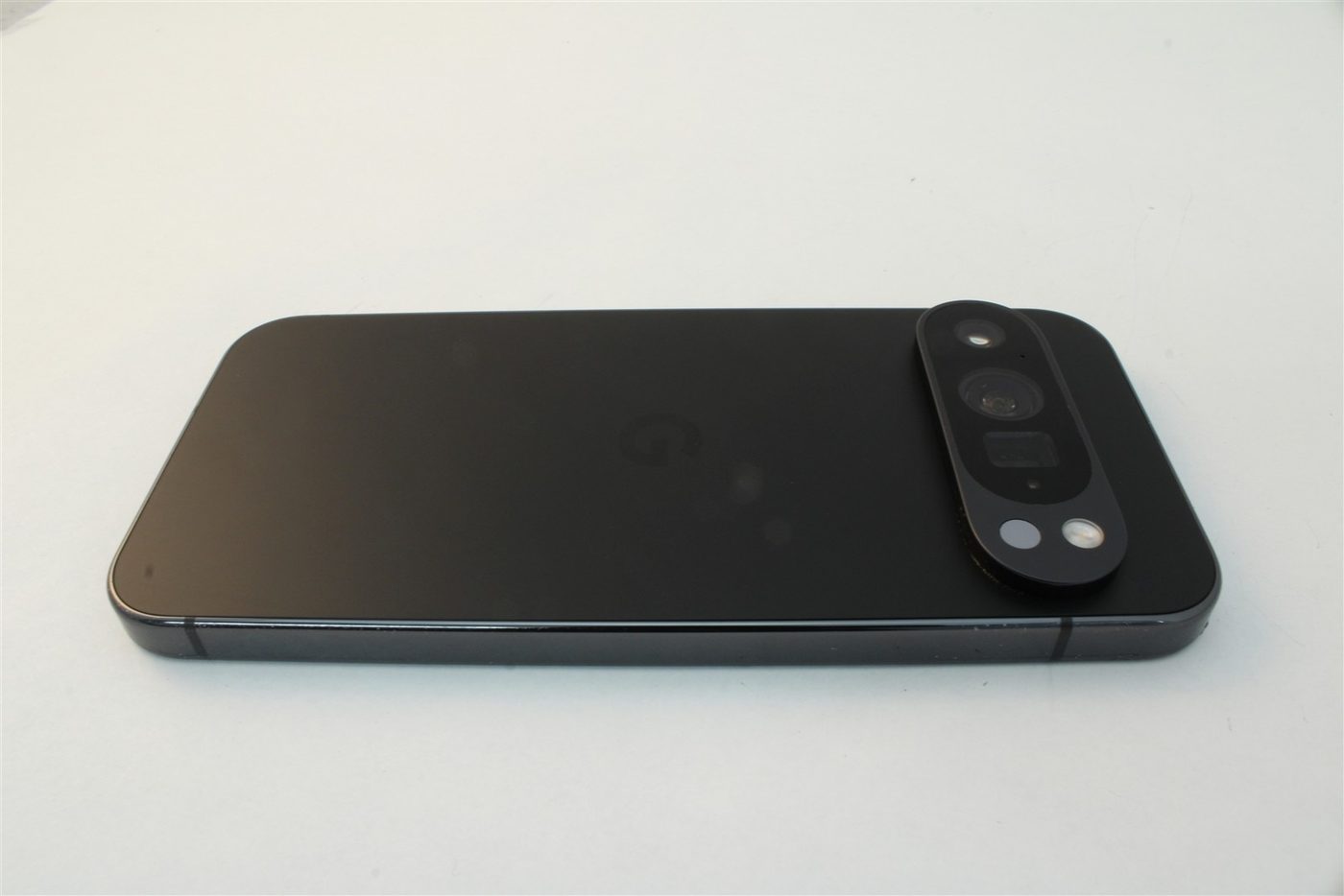 Pixel 9 Pro in Black