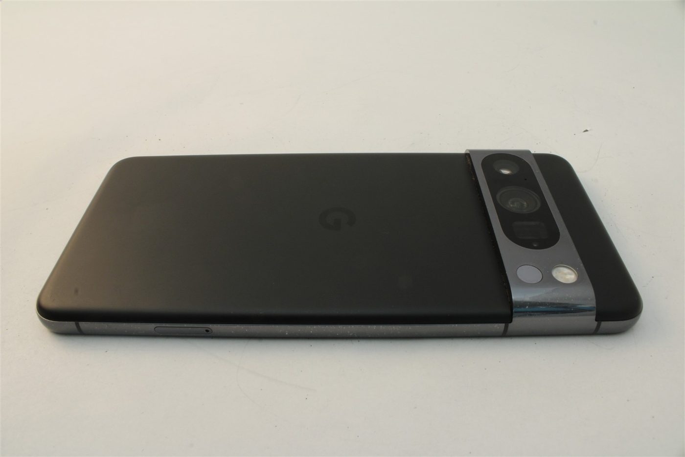 Pixel 8 Pro in Black