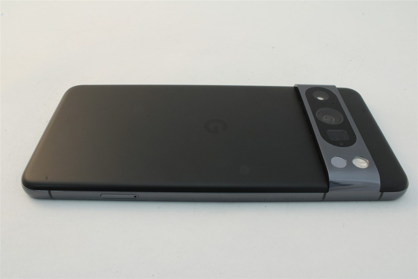 Pixel 8 Pro in Black