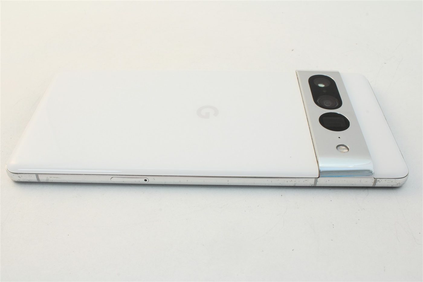 Pixel 7 Pro in White
