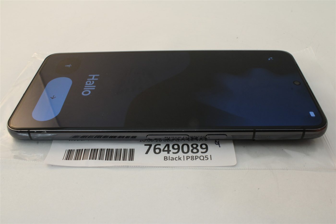 Pixel 8 Pro in Black
