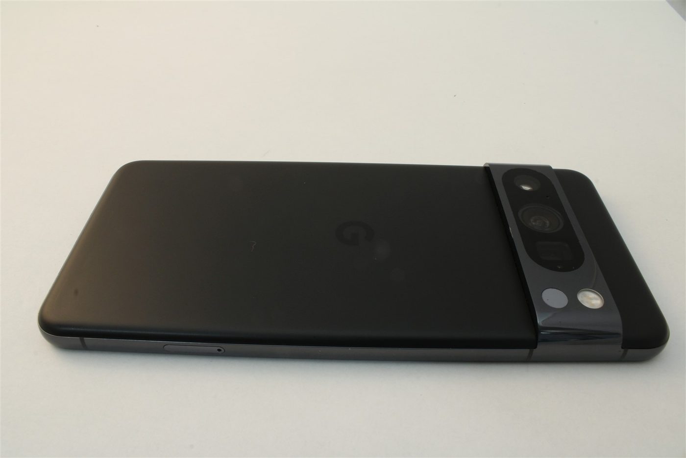 Pixel 8 Pro in Black