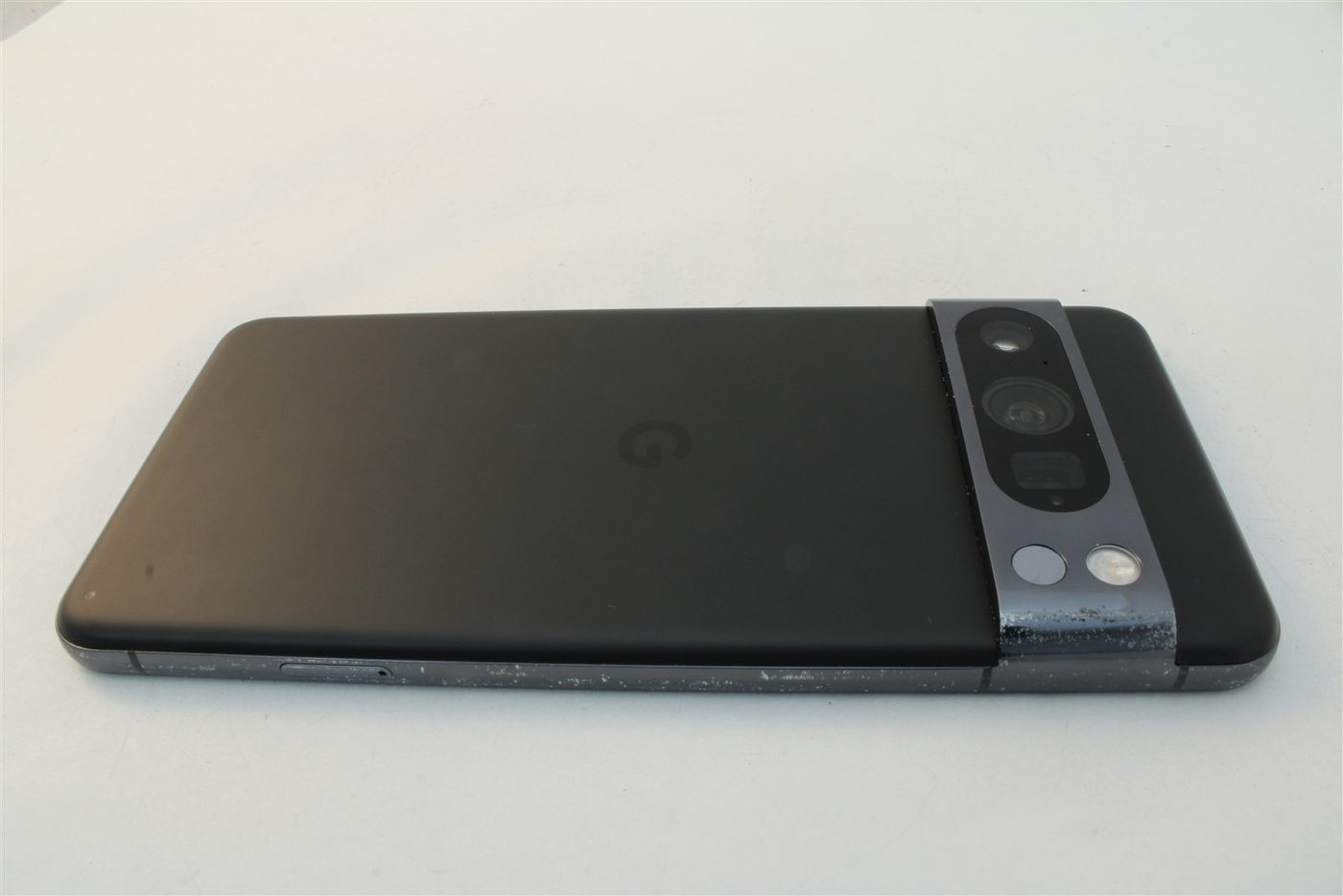 Pixel 8 Pro in Black