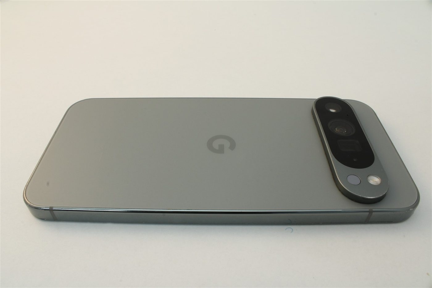 Pixel 9 Pro XL in Green