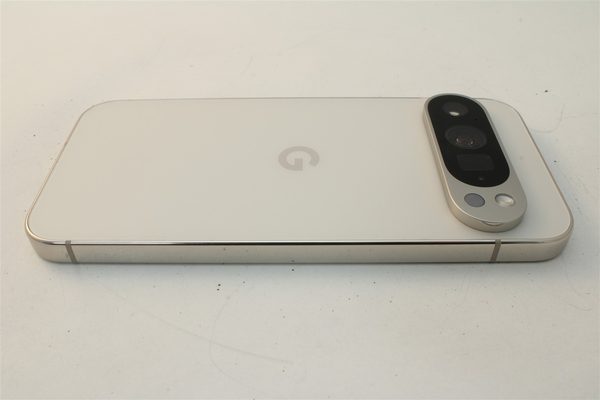 Pixel 9 Pro in White, cosmetic grade A+