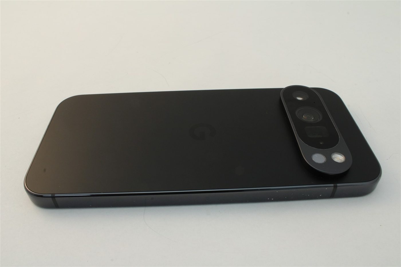 Pixel 9 Pro in Black