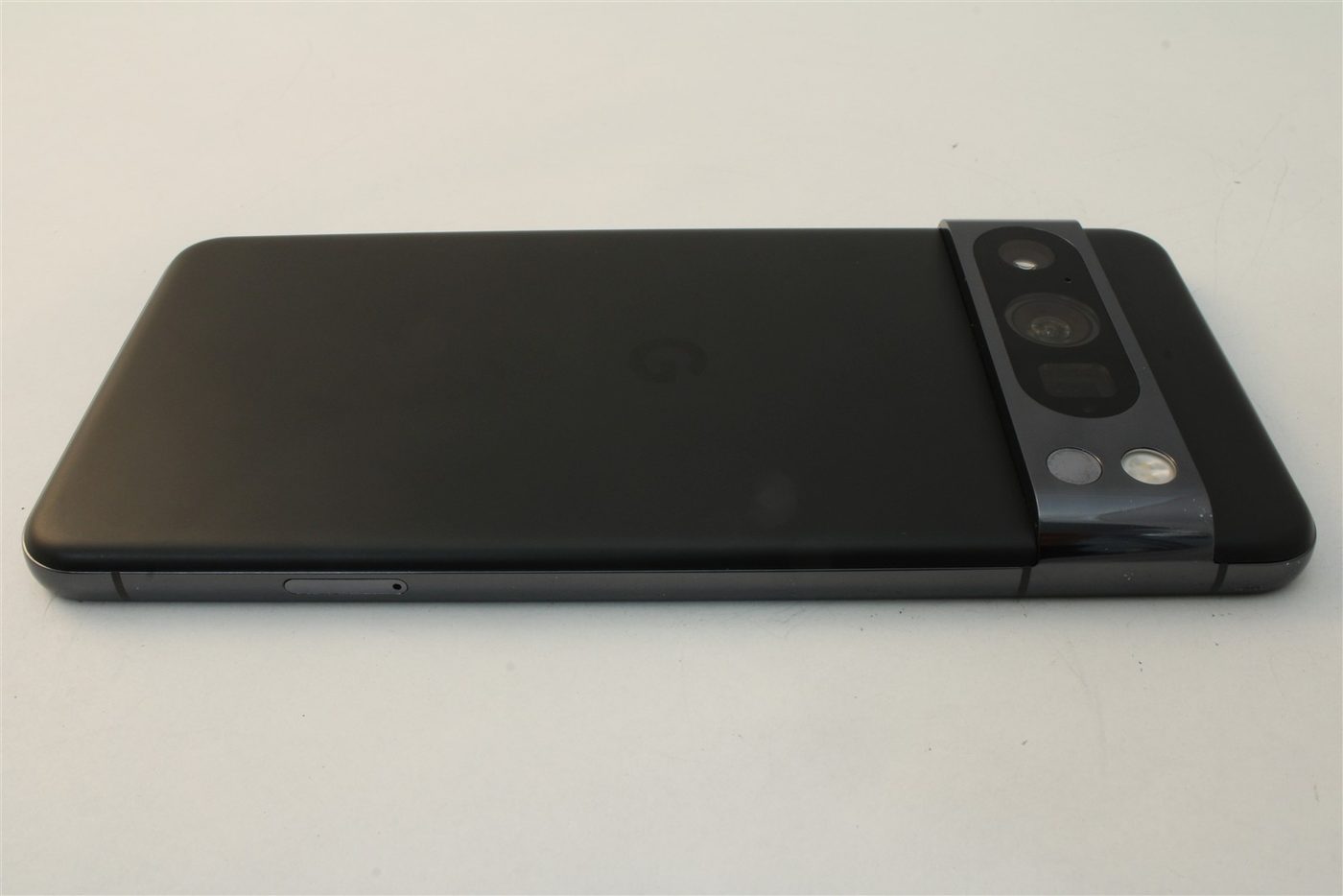 Pixel 8 Pro in Black