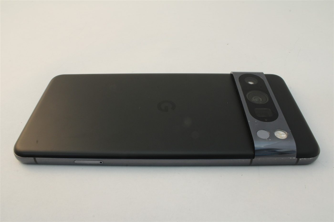 Pixel 8 Pro in Black