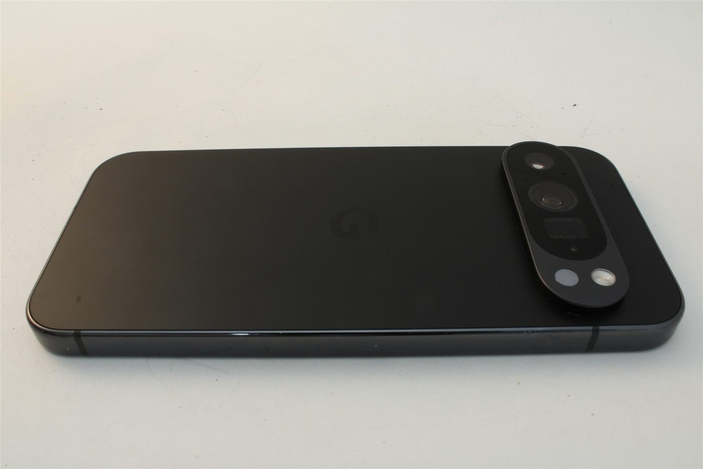 Pixel 9 Pro in Black