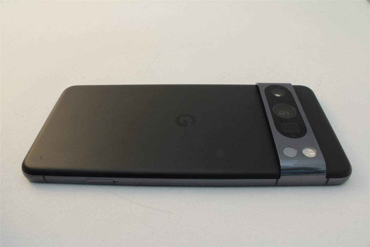 Pixel 8 Pro in Black