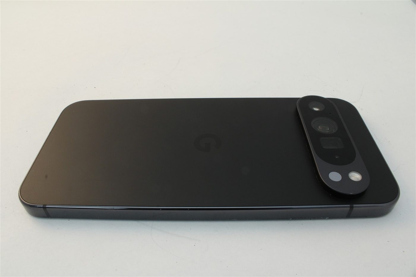 Pixel 9 Pro XL in Black