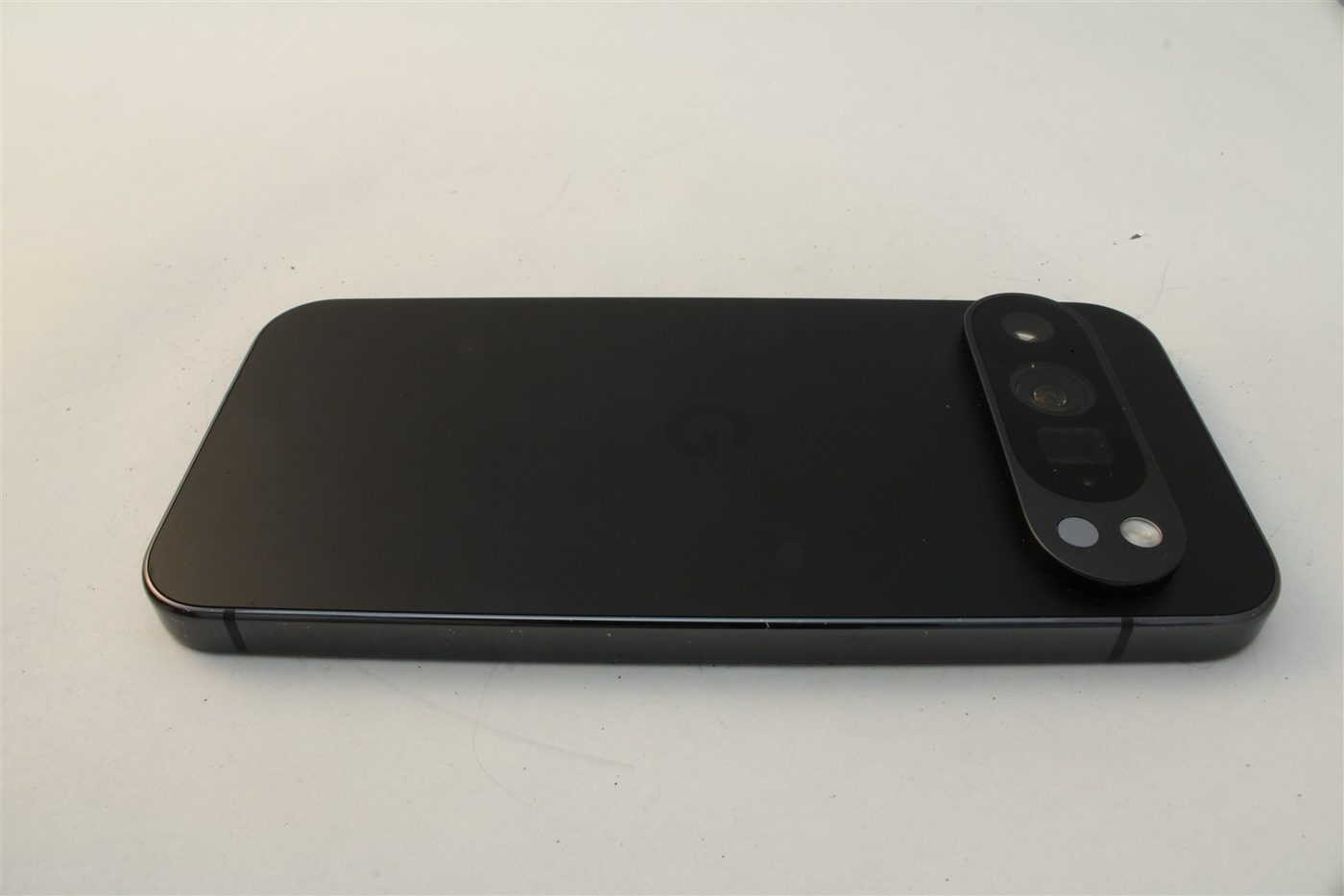 Pixel 9 Pro in Black