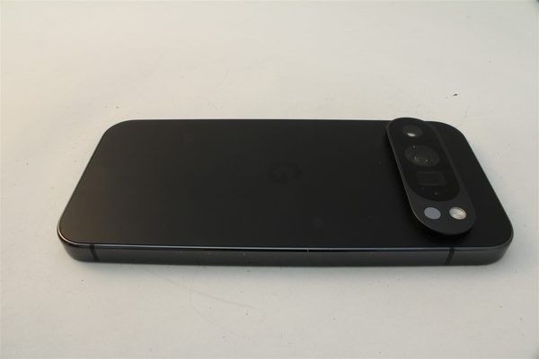 Pixel 9 Pro in Black, cosmetic grade A