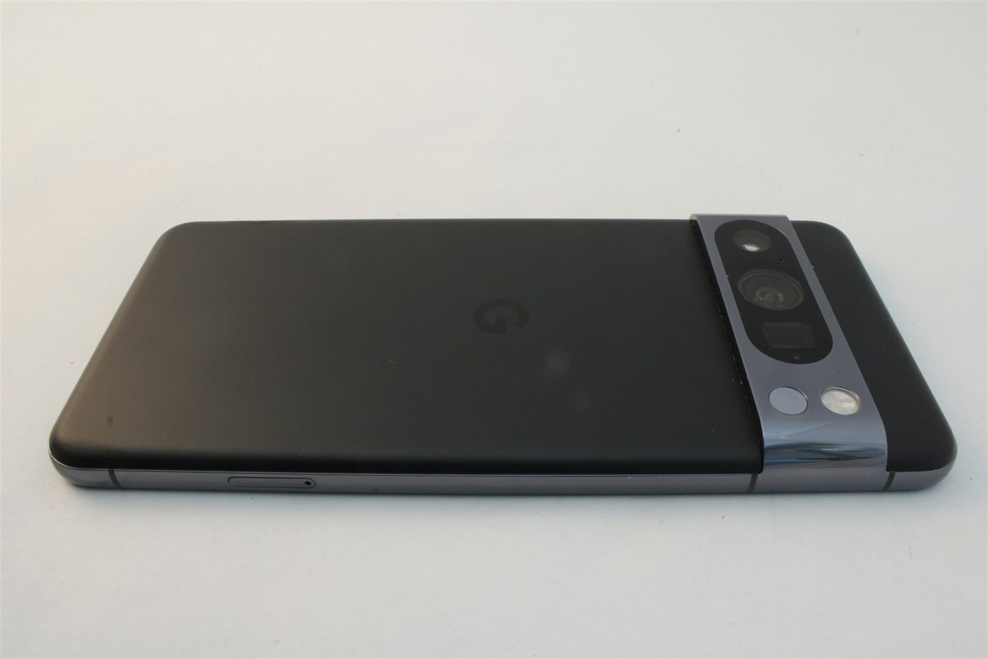 Pixel 8 Pro in Black