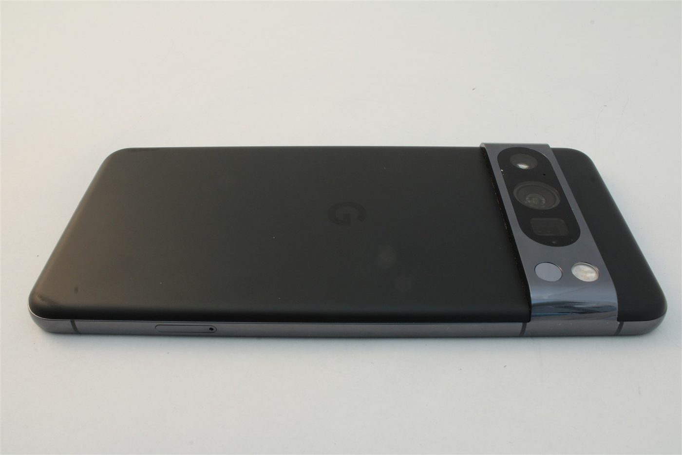 Pixel 8 Pro in Black