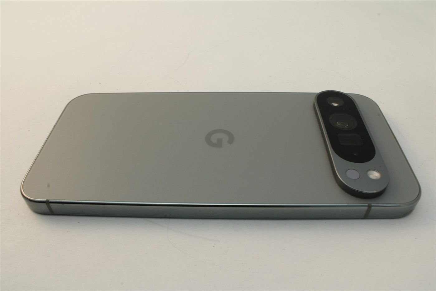 Pixel 9 Pro XL in Green