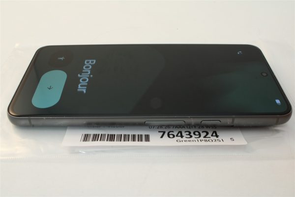 Pixel 8 in Green, cosmetic grade A