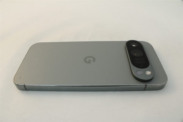 Pixel 9 Pro in Green, cosmetic grade A