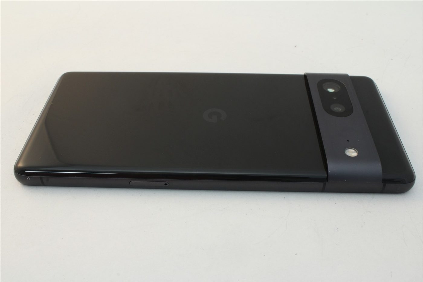 Pixel 7 in Black