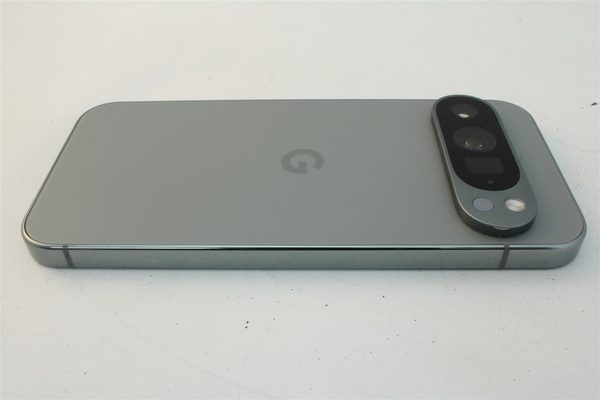 Pixel 9 Pro in Green, cosmetic grade A+