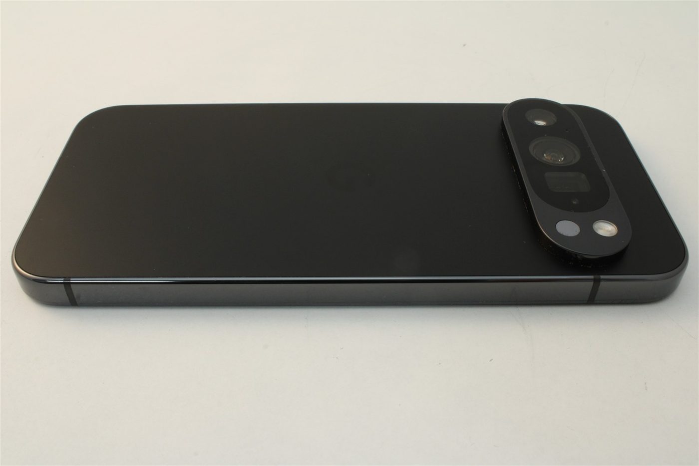 Pixel 9 Pro in Black