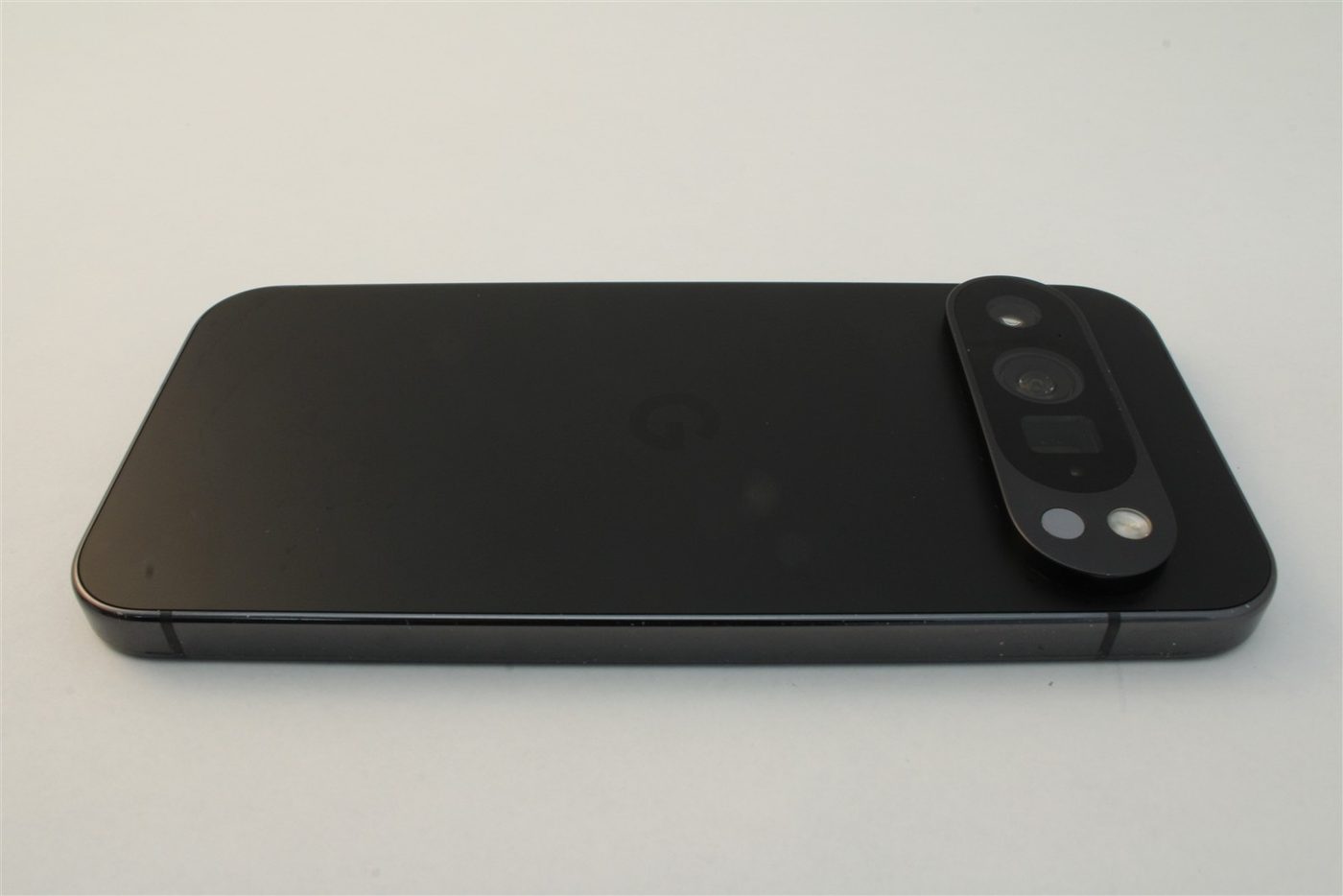 Pixel 9 Pro in Black