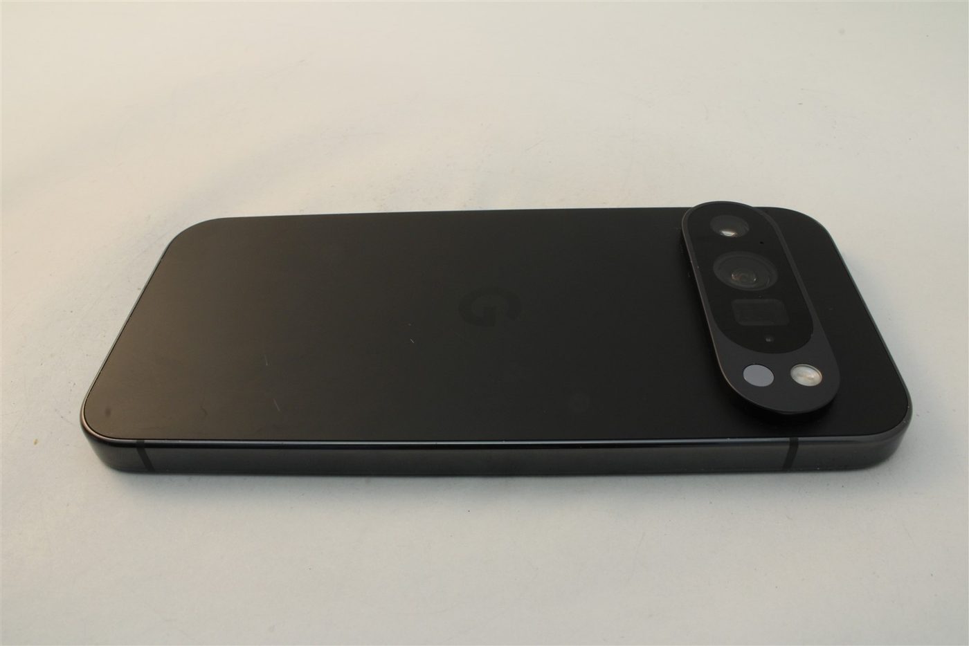 Pixel 9 Pro in Black