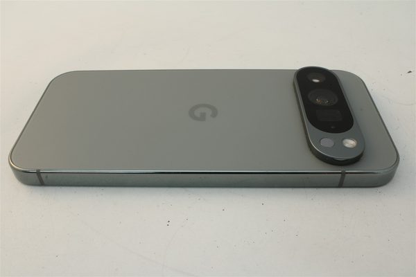 Pixel 9 Pro in Green, cosmetic grade A+