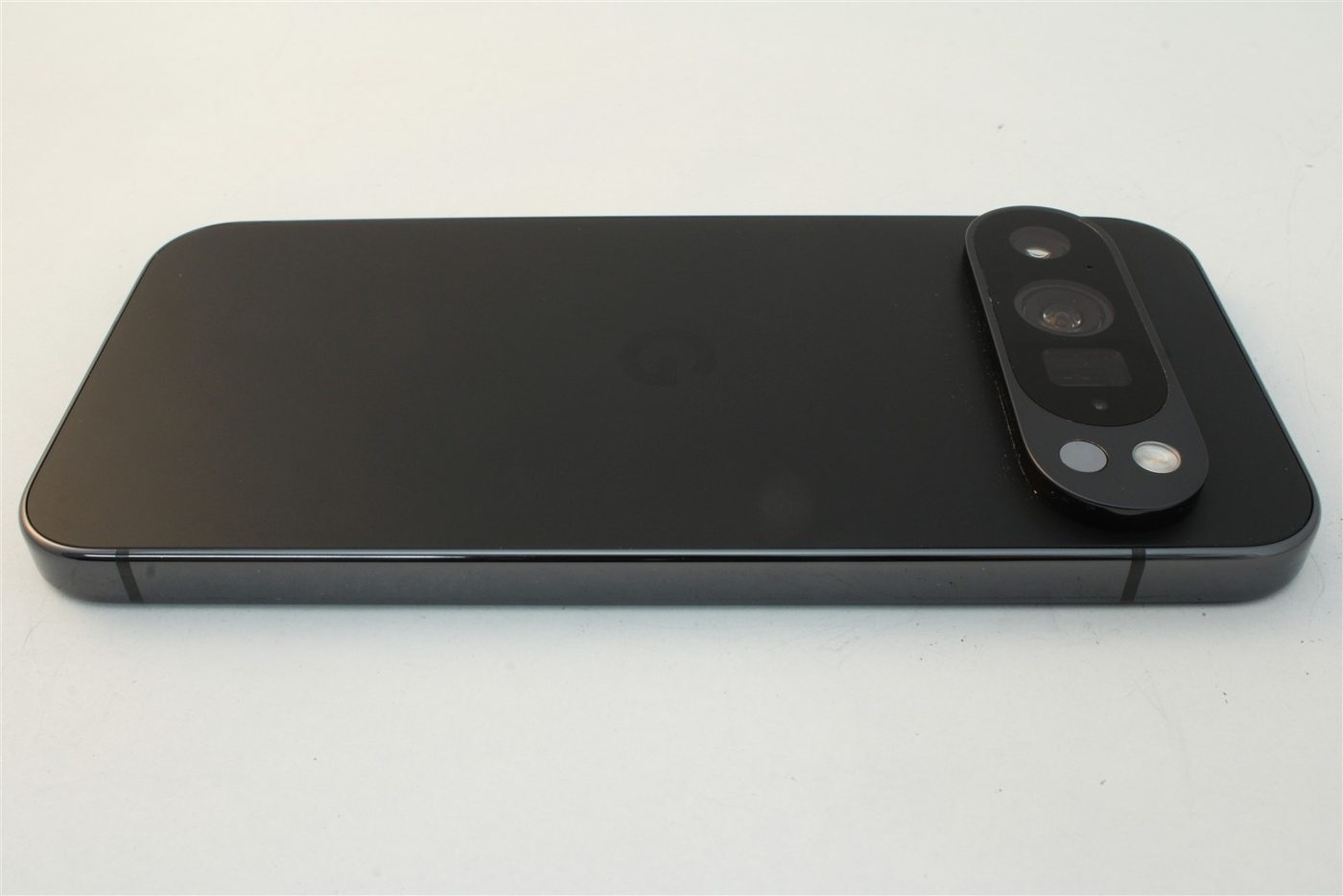 Pixel 9 Pro in Black