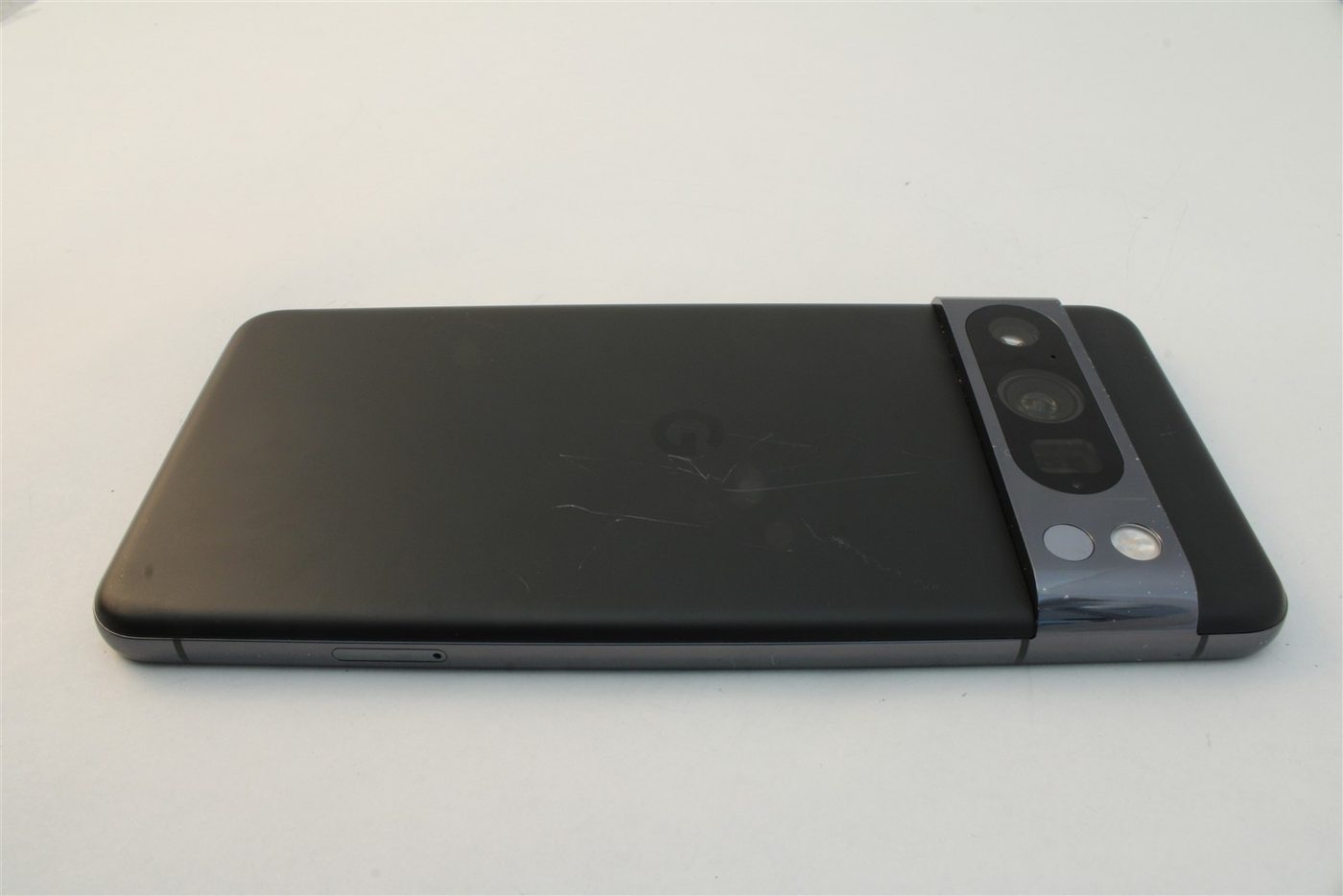 Pixel 8 Pro in Black