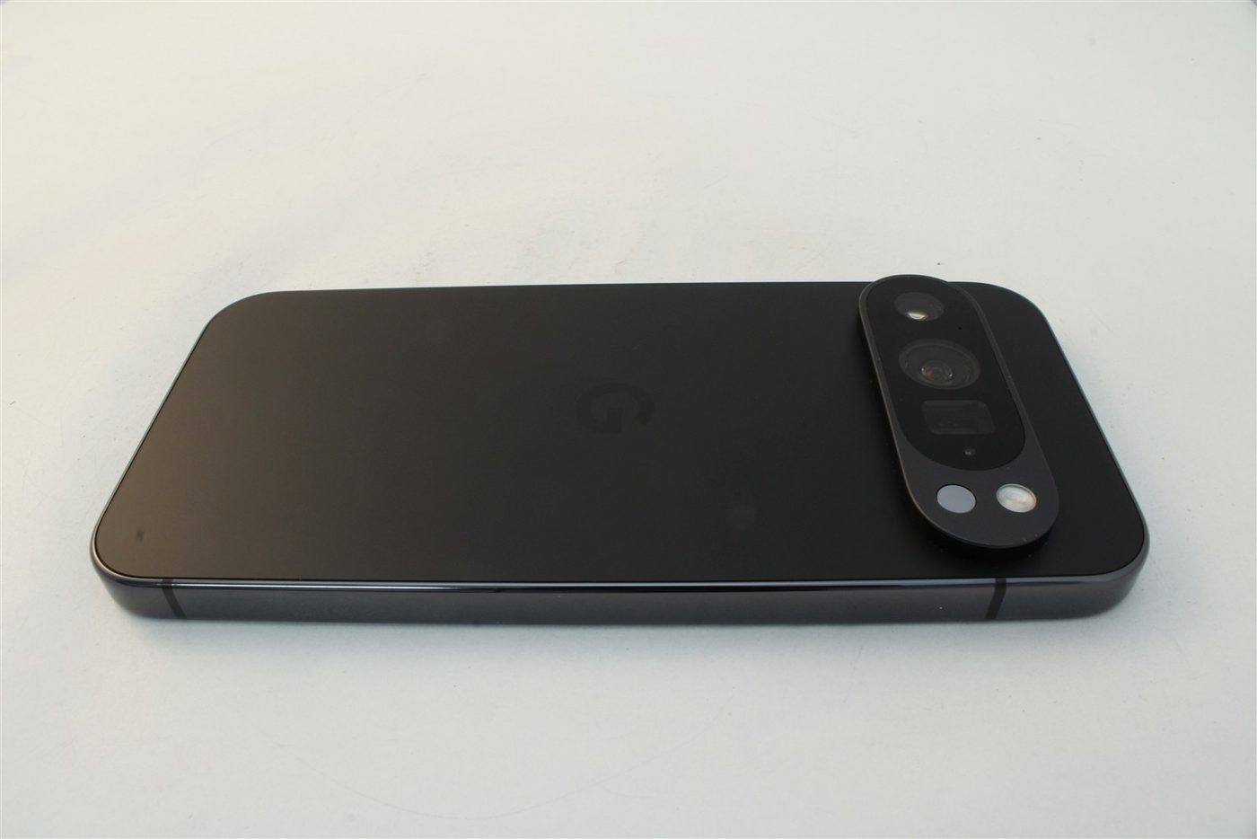 Pixel 9 Pro in Black