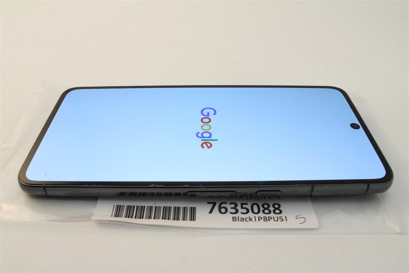 Pixel 8 Pro in Black