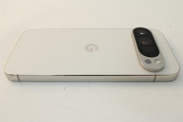 Pixel 9 Pro in White, cosmetic grade B