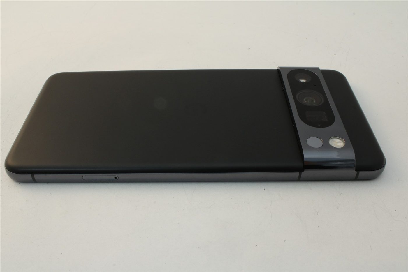 Pixel 8 Pro in Black