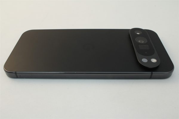 Pixel 9 Pro XL in Black, cosmetic grade A