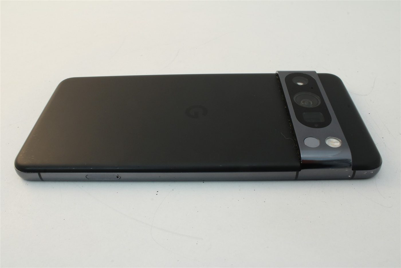 Pixel 8 Pro in Black