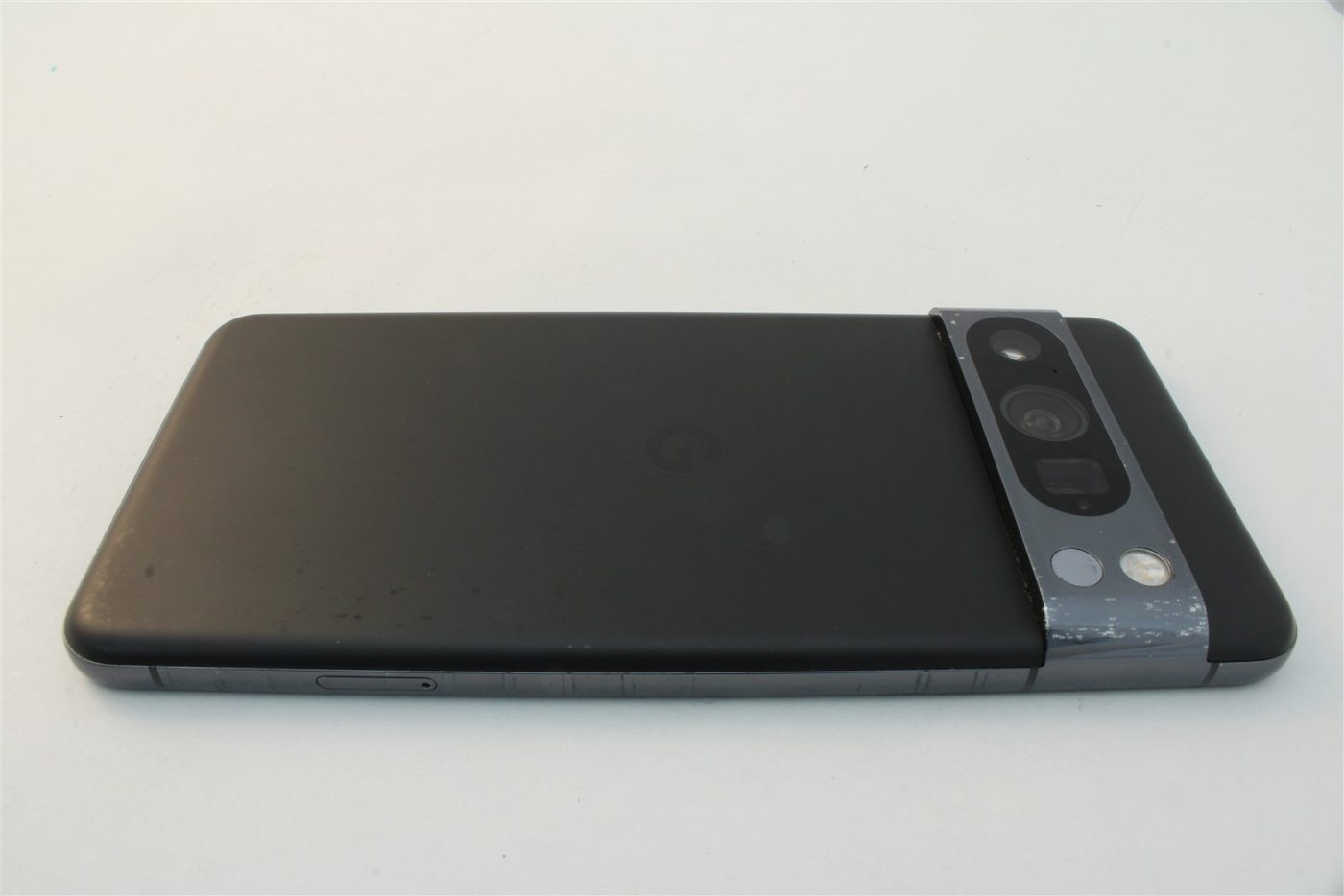 Pixel 8 Pro in Black