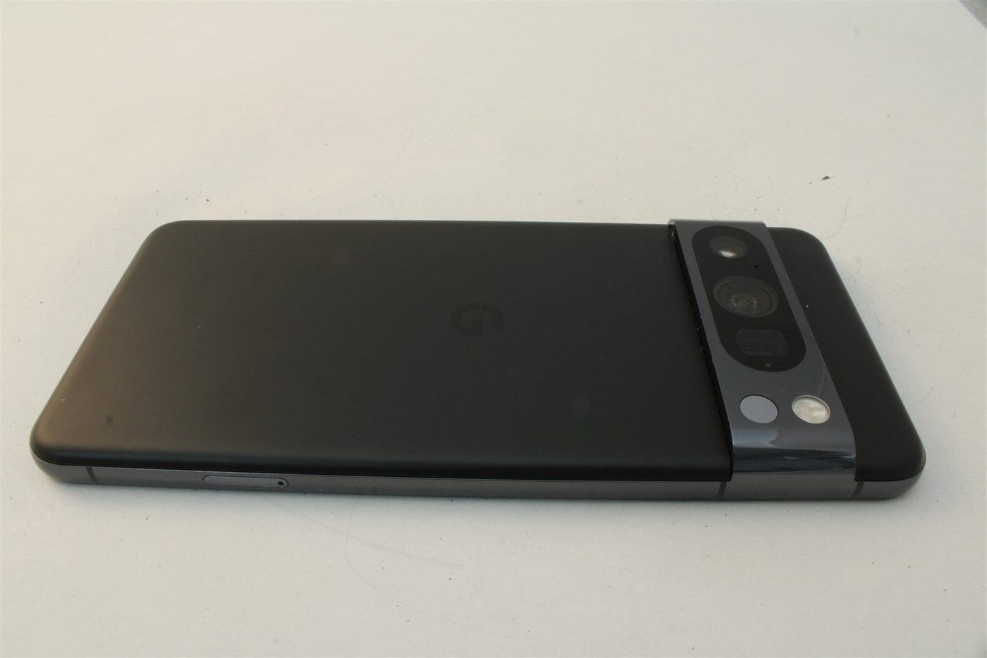 Pixel 8 Pro in Black
