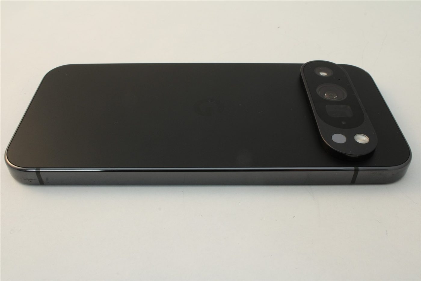 Pixel 9 Pro in Black