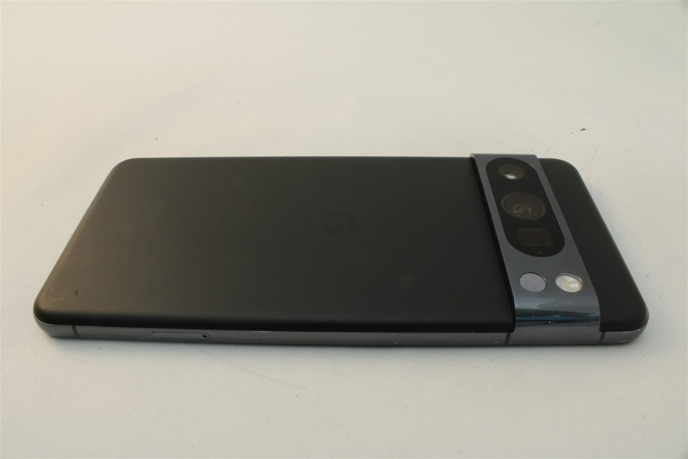 Pixel 8 Pro in Black
