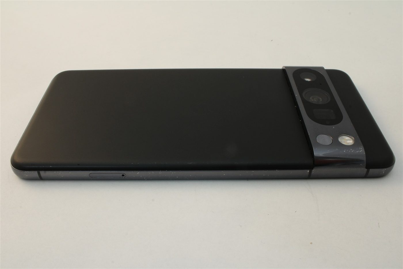 Pixel 8 Pro in Black