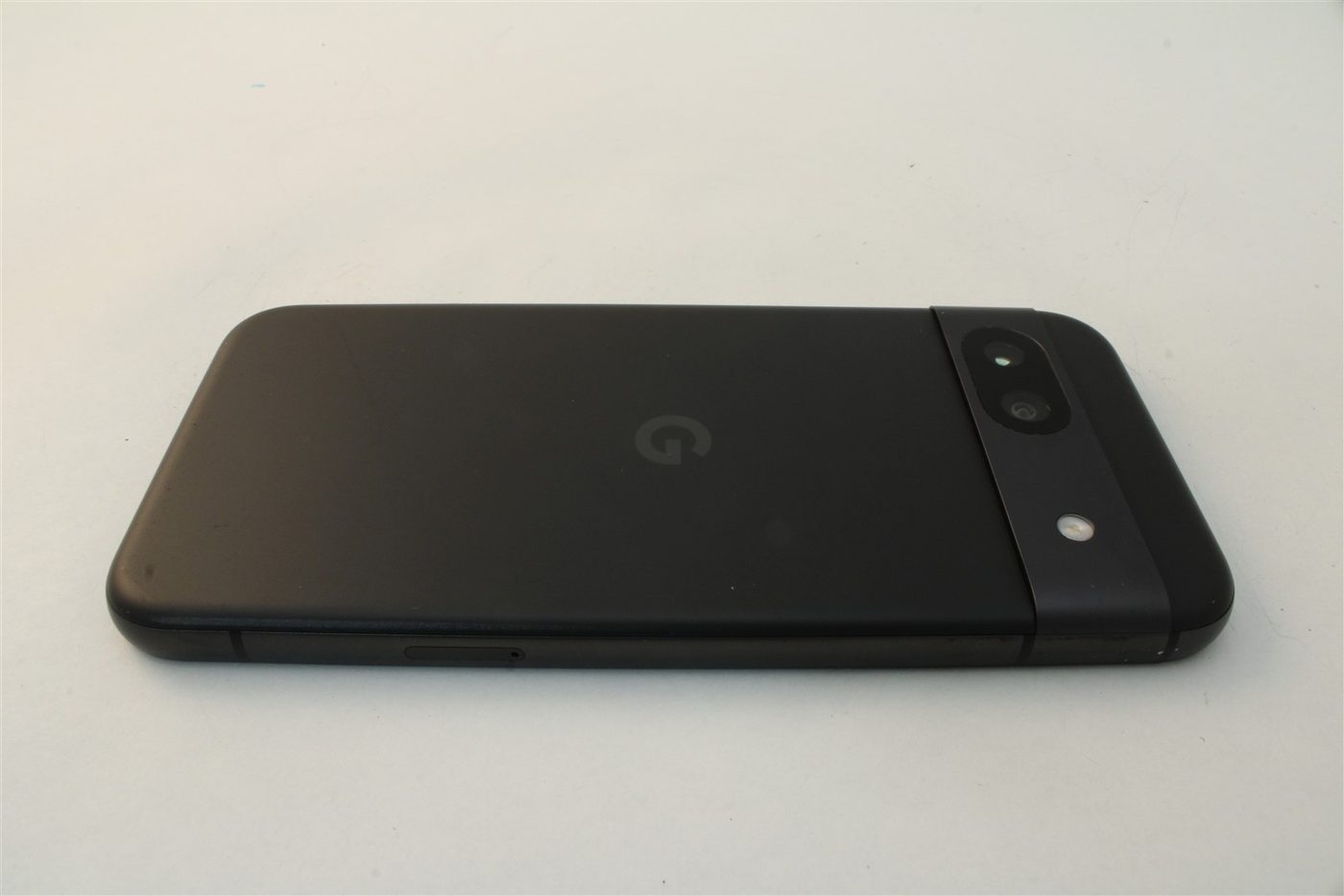 Pixel 8a in Black