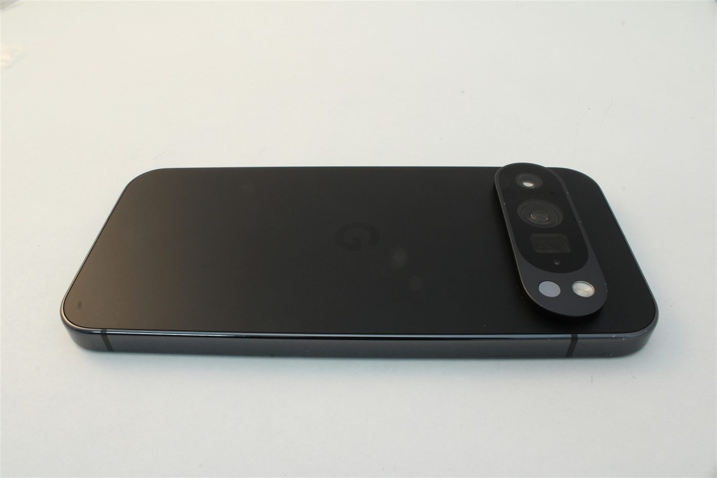 Pixel 9 Pro in Black