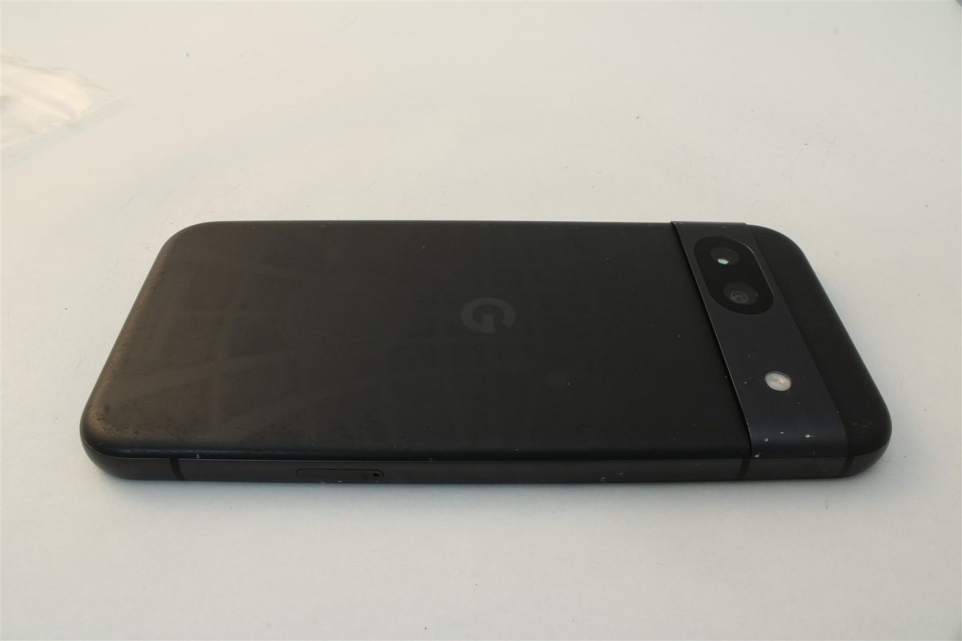 Pixel 8a in Black