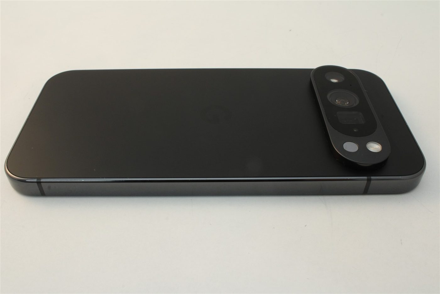 Pixel 9 Pro in Black